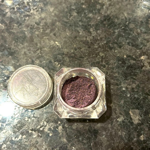 Dion eyeshadow powder #6 new! - Picture 1 of 1